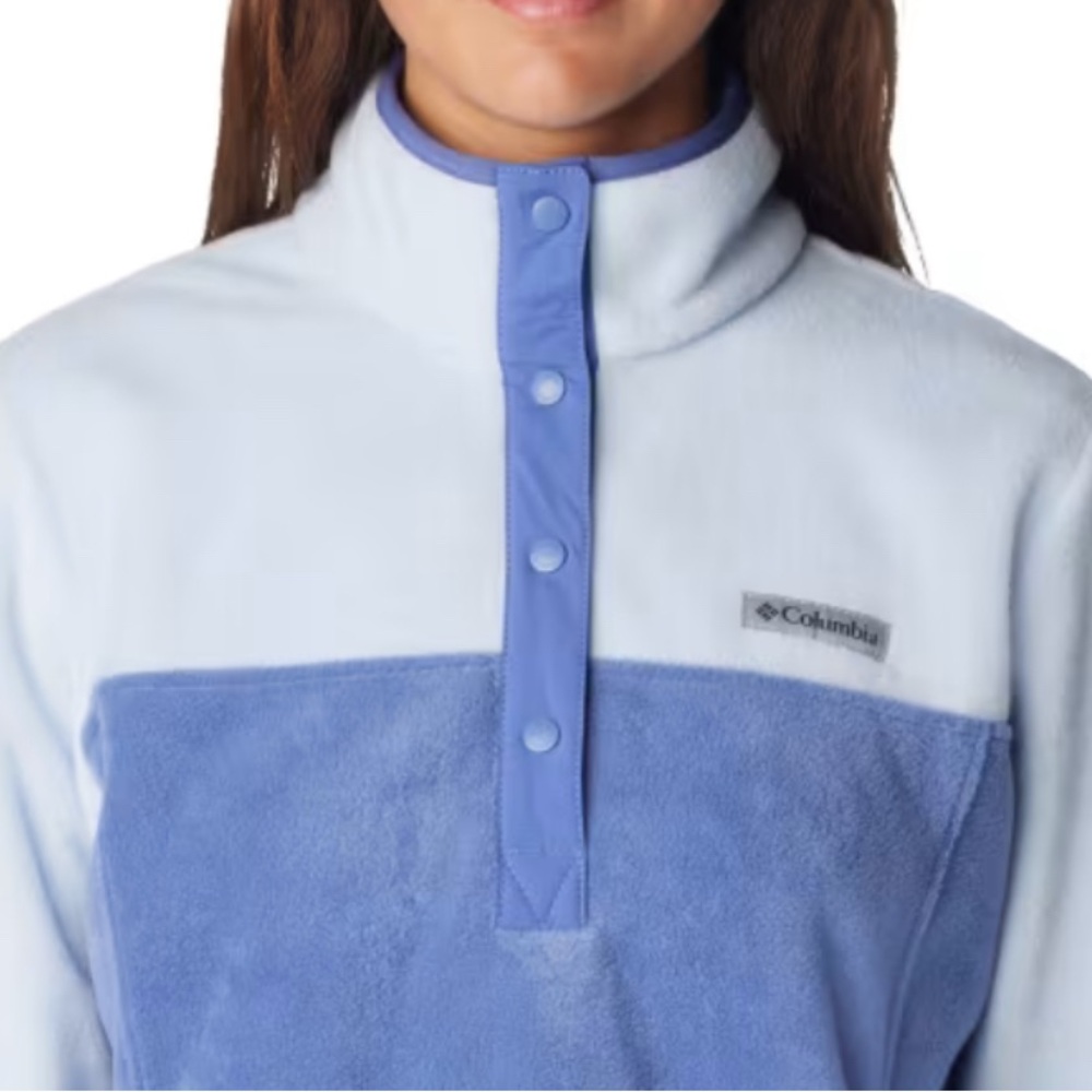 Columbia Blue and White Fleece Pullover